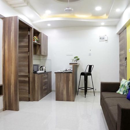 Emerald Vista Luxury Suites Pune Eksteriør billede